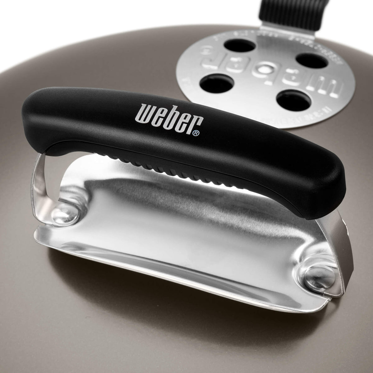 Weber Master-Touch Charcoal Grill 22"