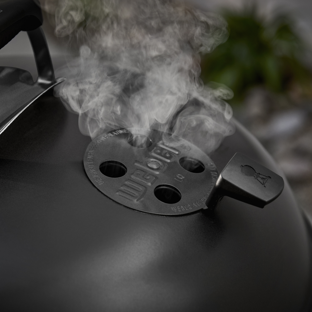 Weber 22” Original Kettle® Stealth® Edition Charcoal Grill
