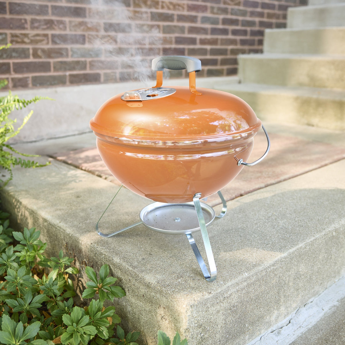 Weber Smokey Joe® 14” Charcoal Grill