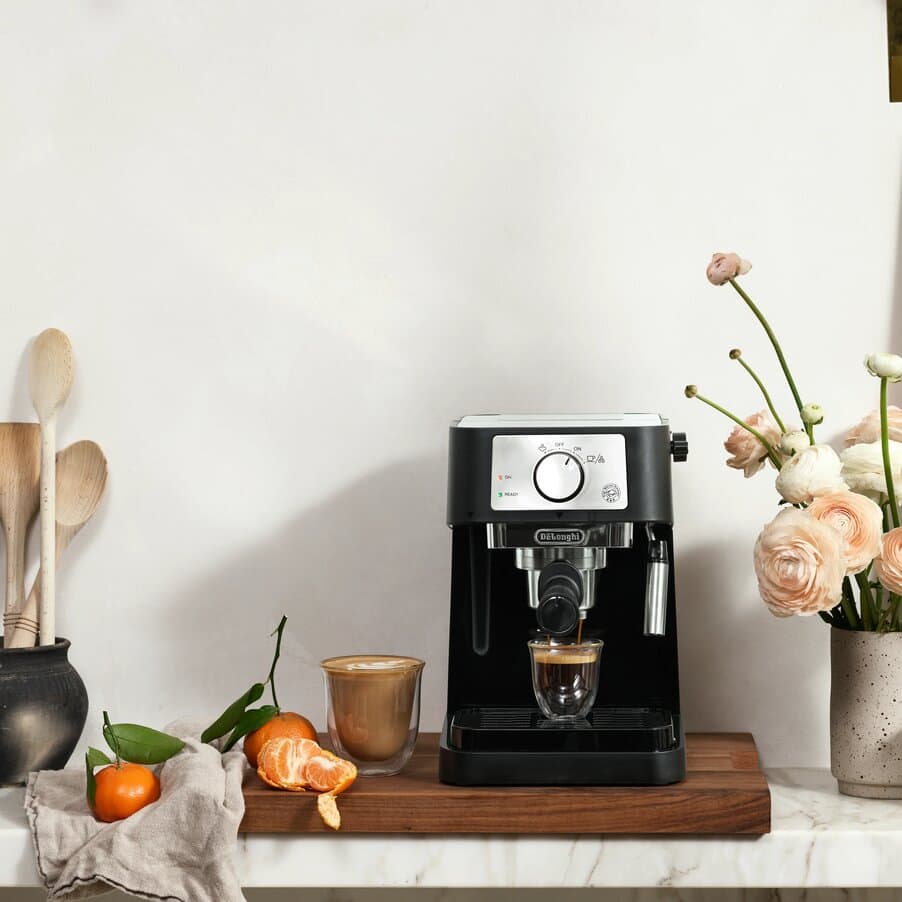 De'Longhi Stilosa Espresso Machine