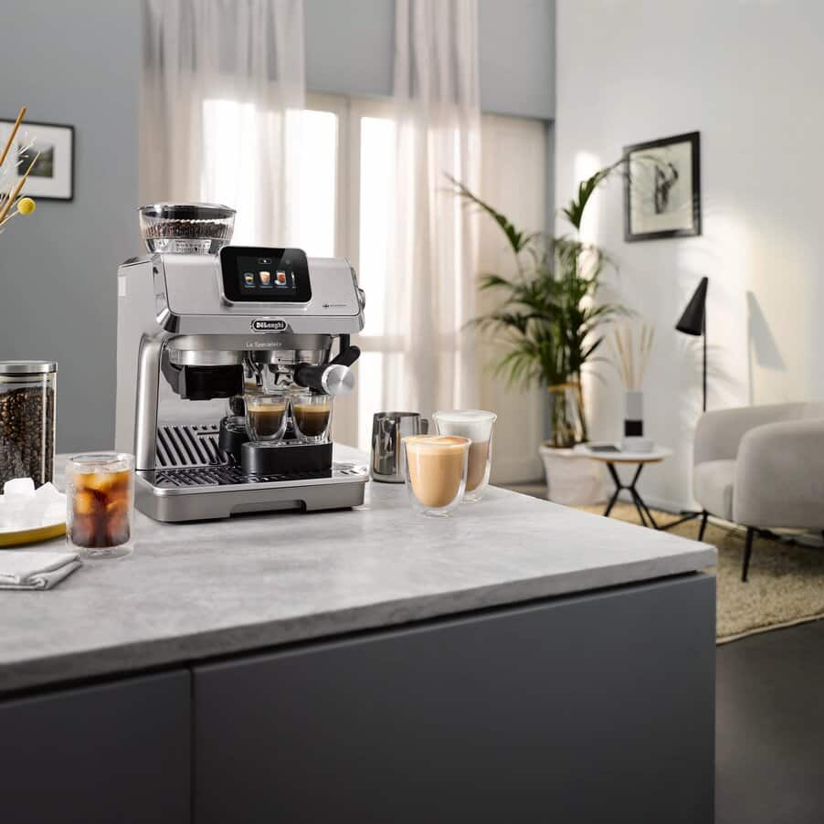De'Longhi La Specialista Touch Espresso Machine with Cold Brew
